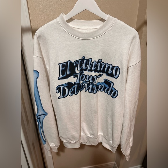 Bad Bunny el ultimo tour del mundo crew - Picture 3 of 3